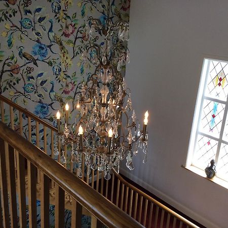 Eagle House Bed & Breakfast Eccleshall Екстериор снимка