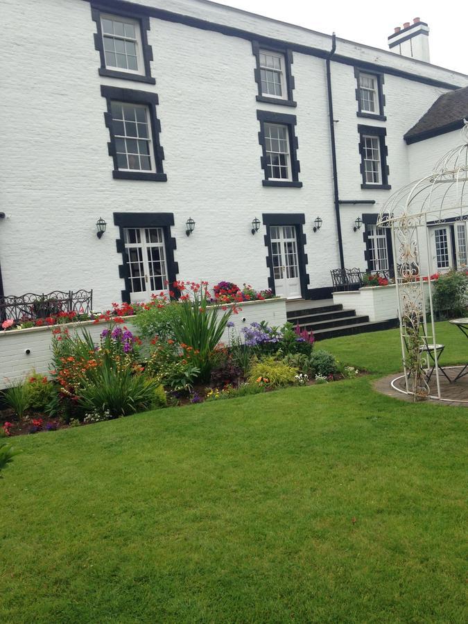 Eagle House Bed & Breakfast Eccleshall Екстериор снимка