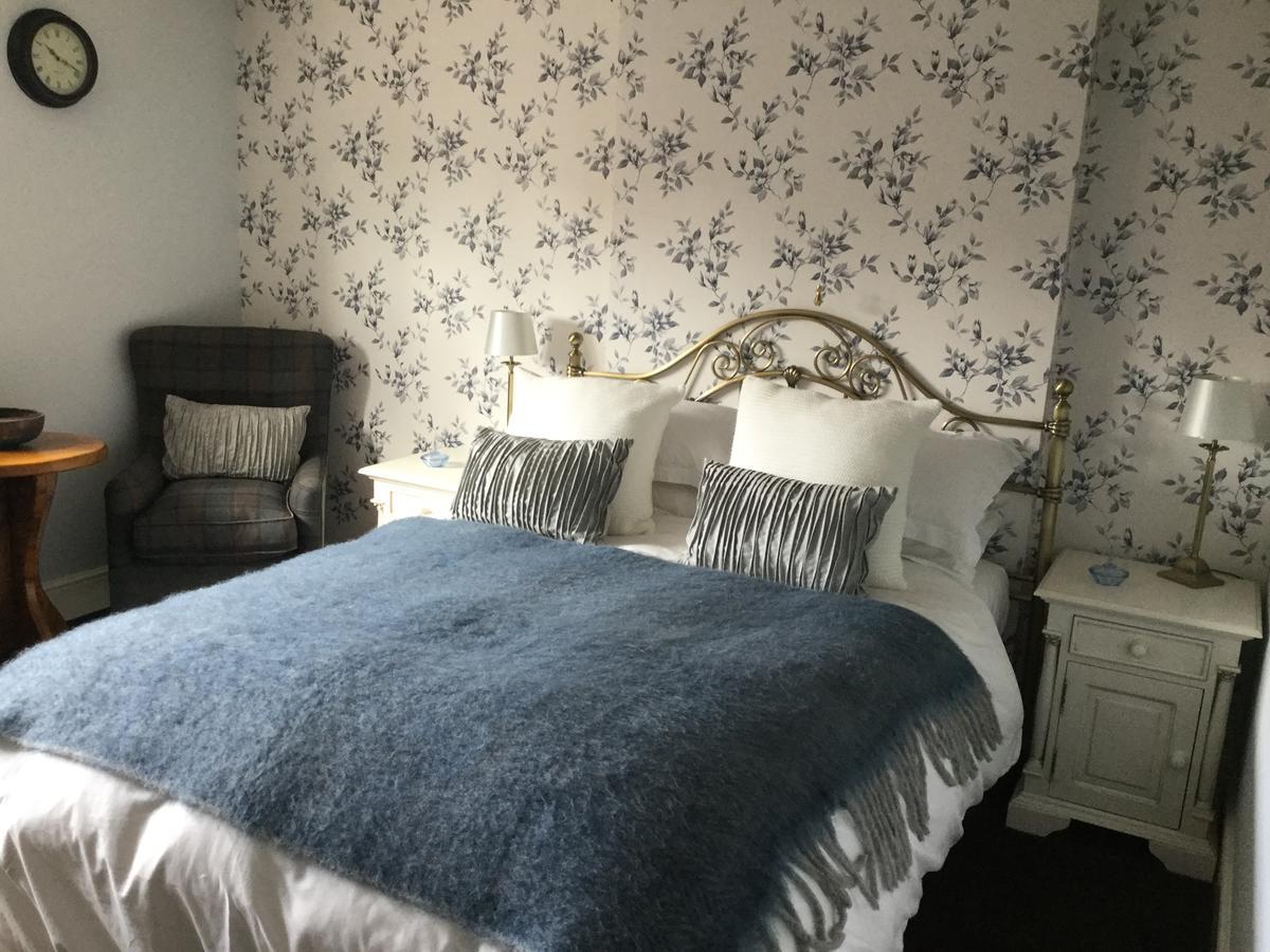 Eagle House Bed & Breakfast Eccleshall Екстериор снимка