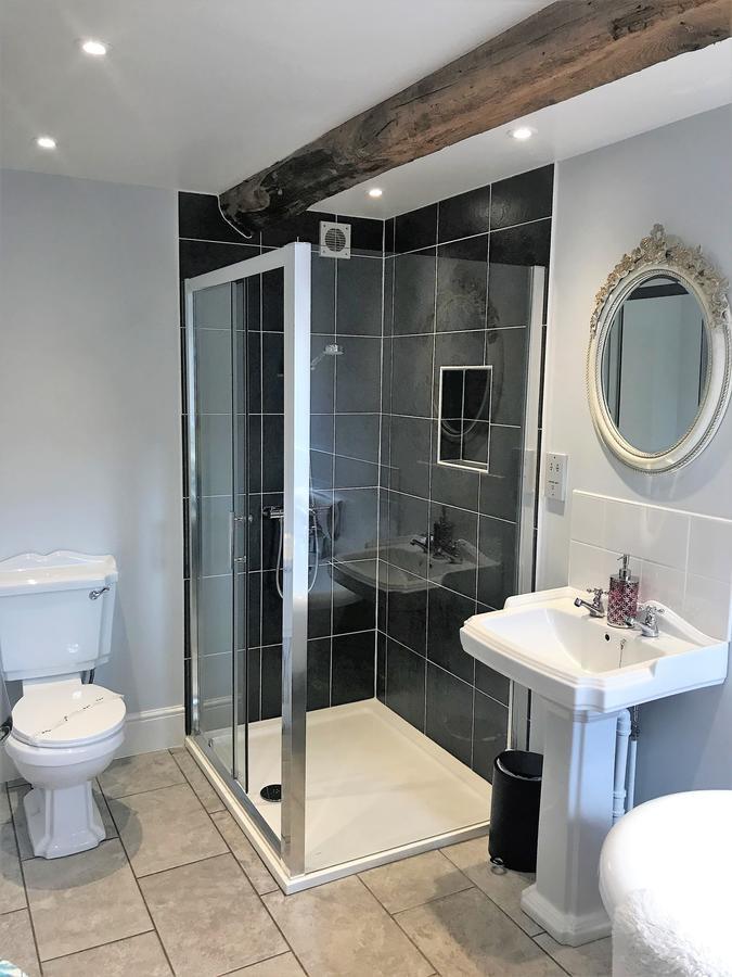Eagle House Bed & Breakfast Eccleshall Екстериор снимка