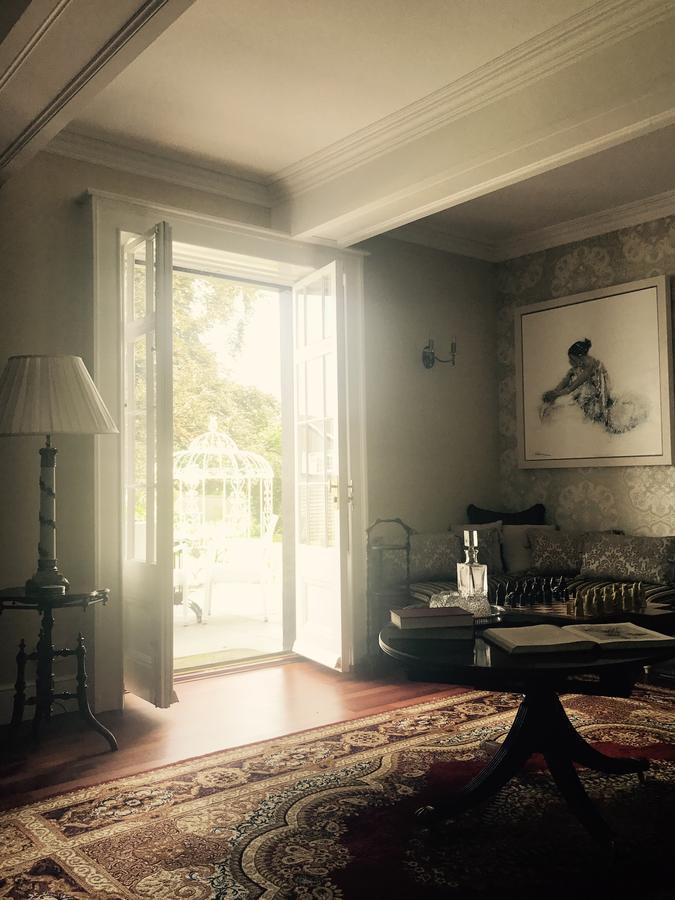 Eagle House Bed & Breakfast Eccleshall Екстериор снимка